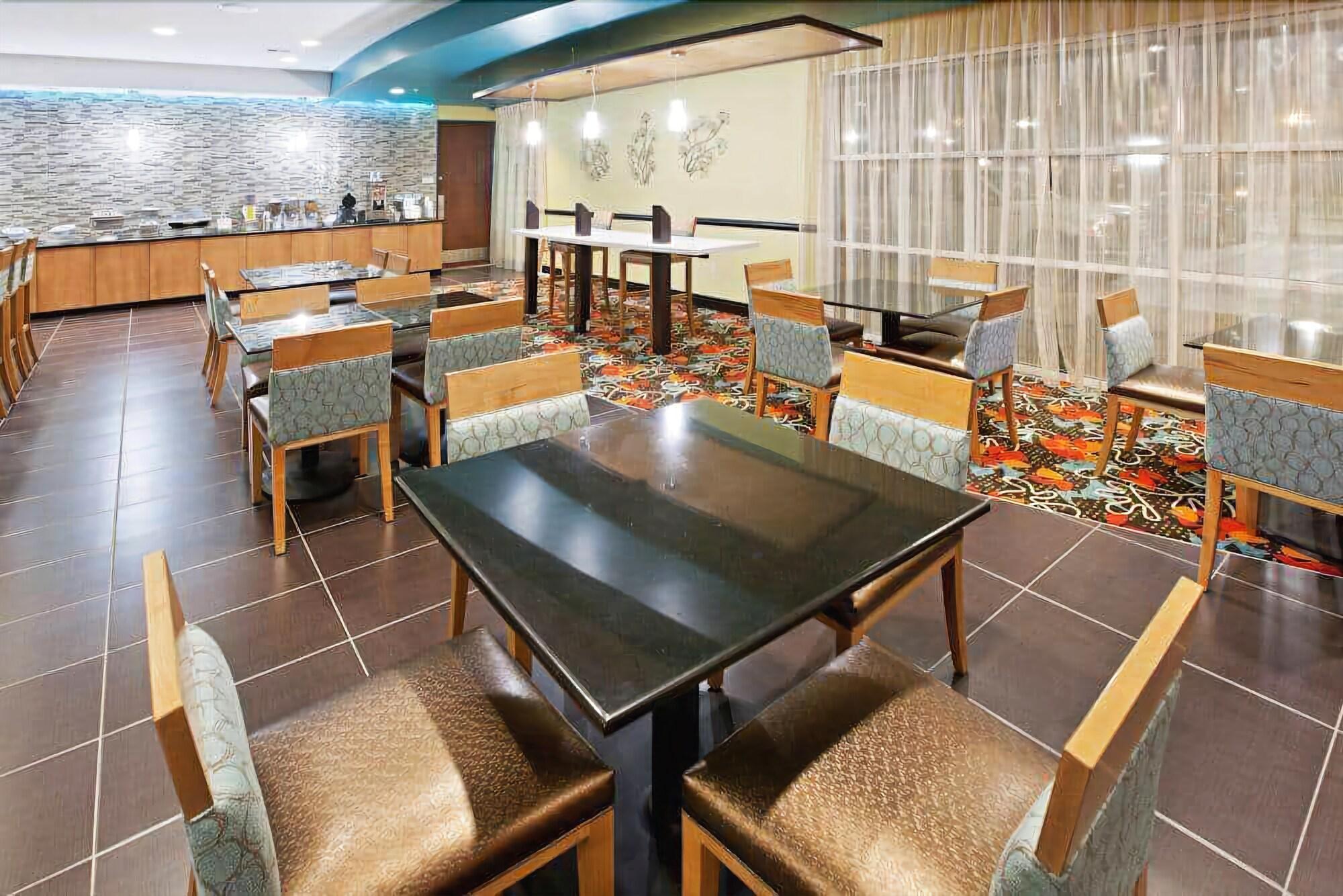 La Quinta By Wyndham Tulsa - Catoosa Hotel Kültér fotó
